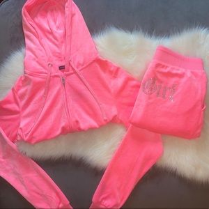 ❌SOLD❌ Fashion Nova Velour Set